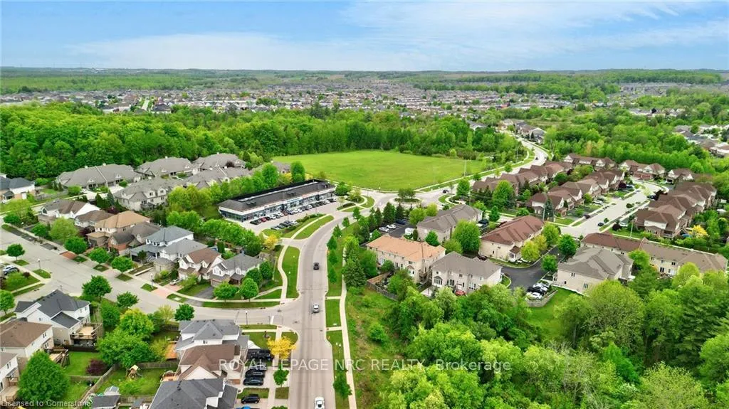 Photo 42 of Unit 17, 28 Doon Mills Drive, Kitchener — HOMEH