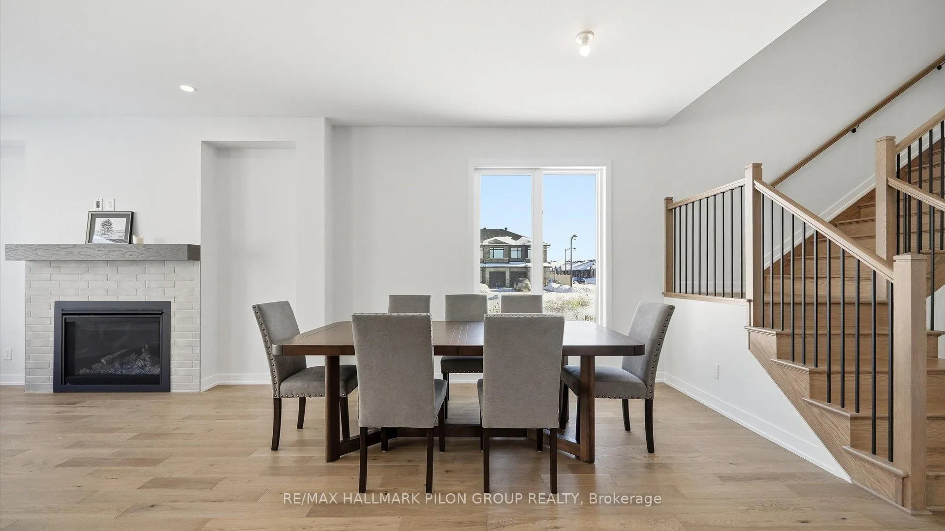 Photo 8 of 272 Cornice Street, Ottawa, Mer Bleue/Bradley Estates/Anderson Park — HOMEH
