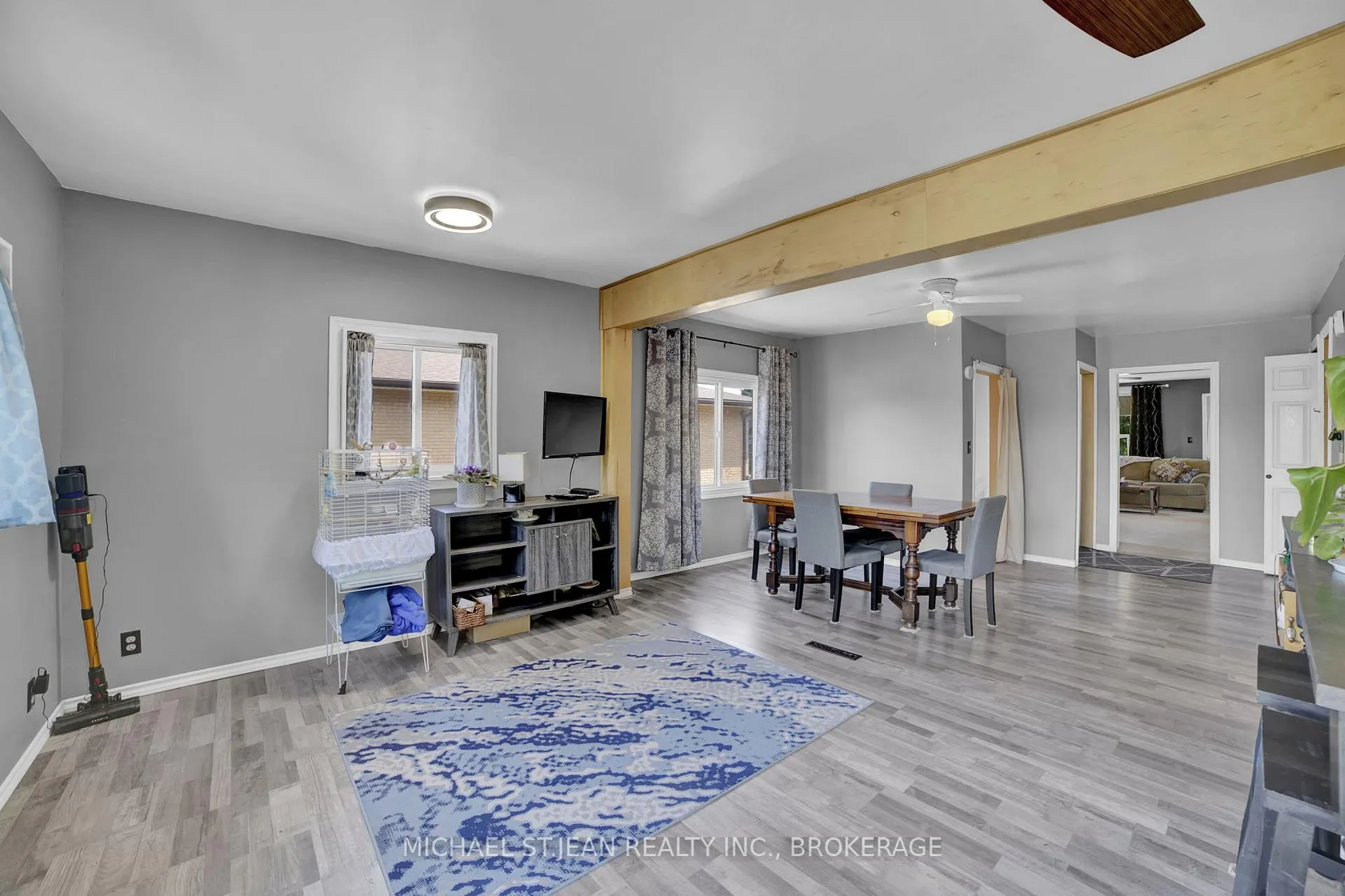 Photo 10 of 47 Worsley Road, Hamilton, Stoney Creek — HOMEH