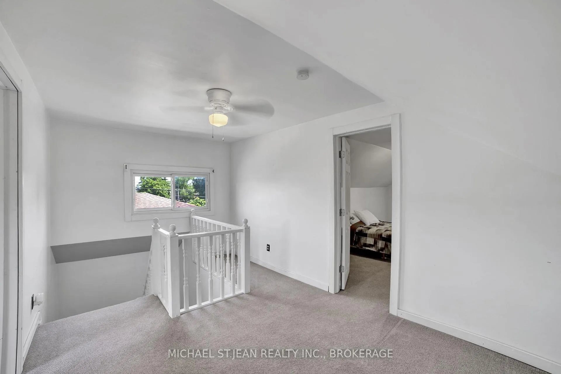 Photo 17 of 47 Worsley Road, Hamilton, Stoney Creek — HOMEH