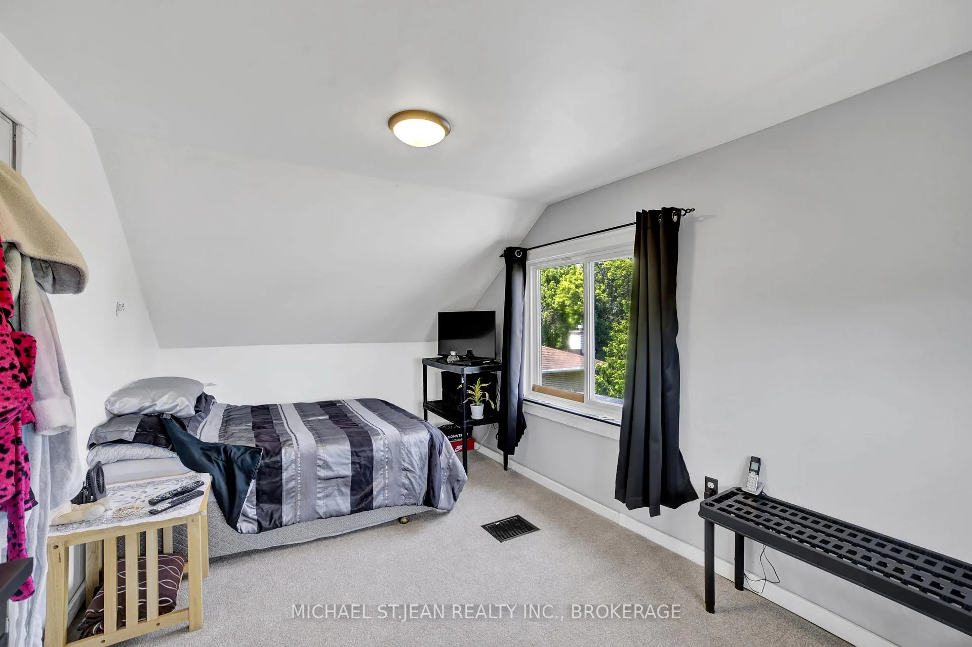 Photo 19 of 47 Worsley Road, Hamilton, Stoney Creek — HOMEH