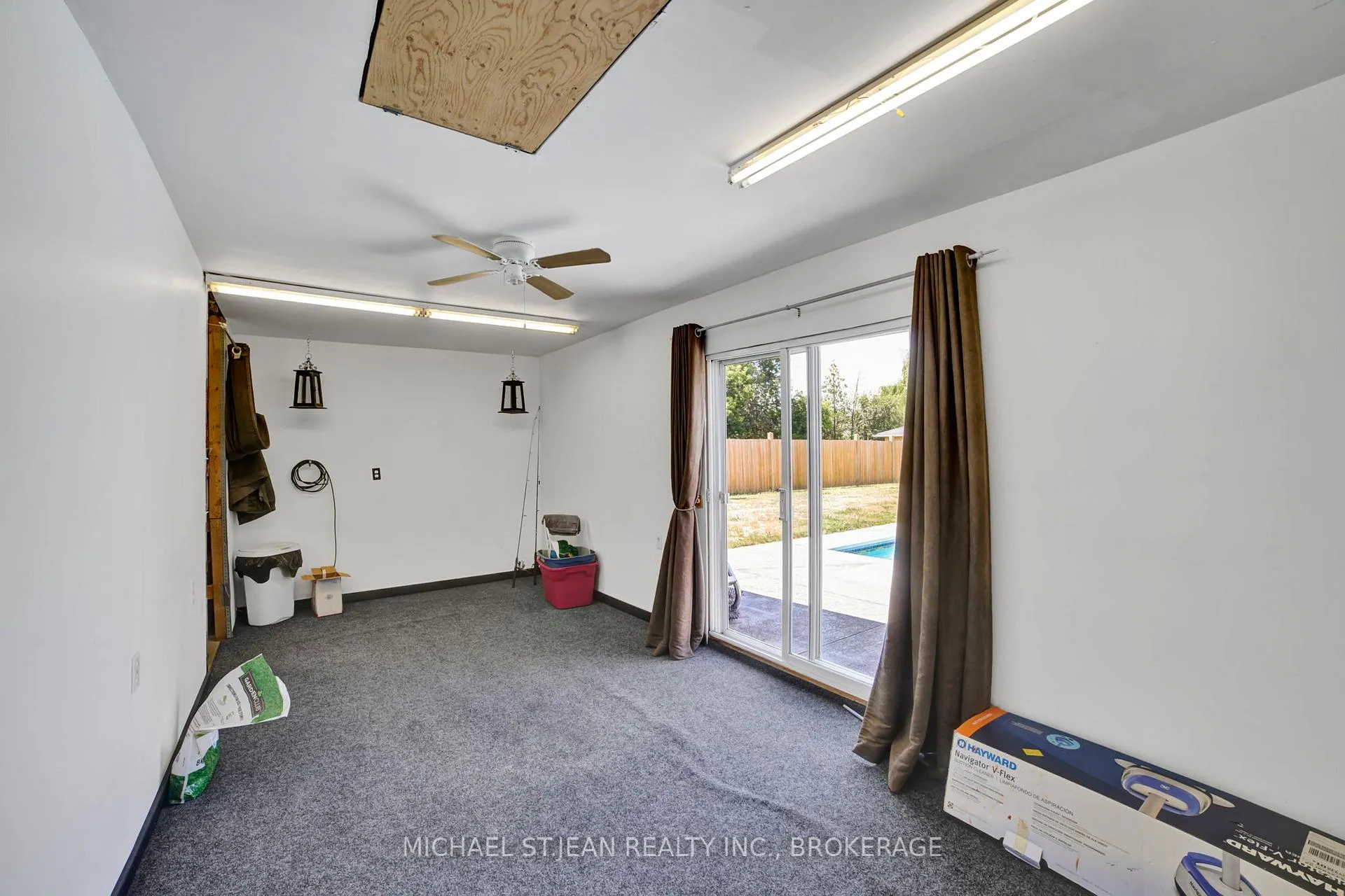 Photo 27 of 47 Worsley Road, Hamilton, Stoney Creek — HOMEH