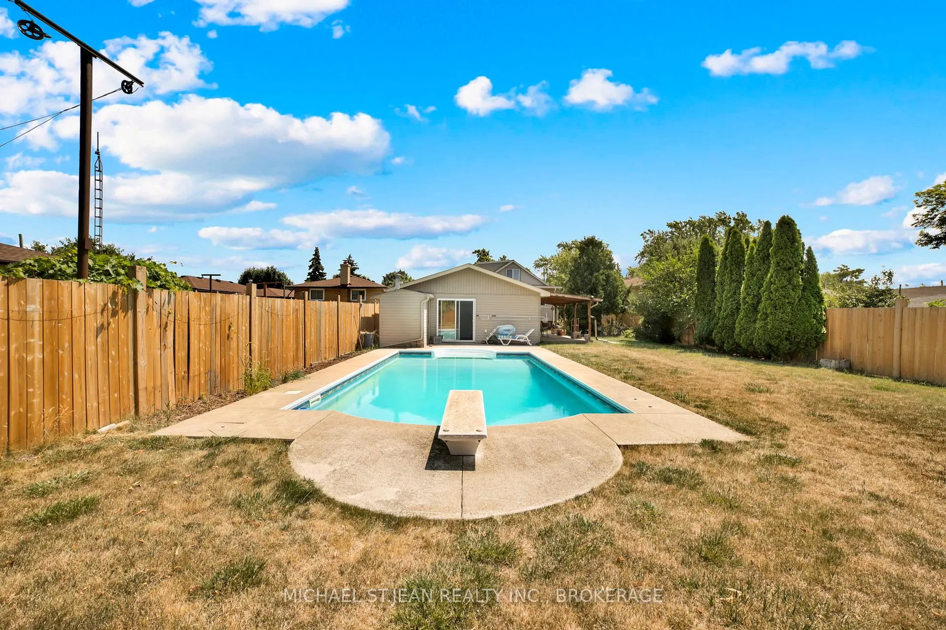 Photo 30 of 47 Worsley Road, Hamilton, Stoney Creek — HOMEH