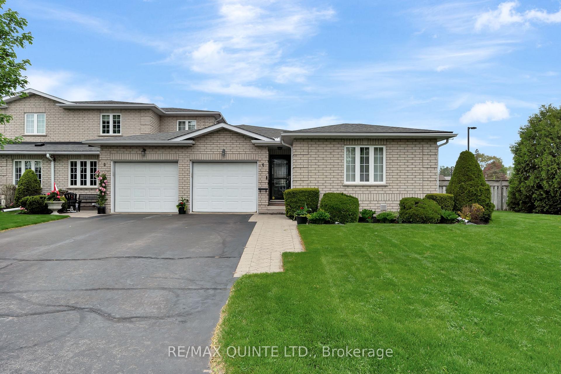 Photo 1 of 6 Pinegrove Court, Belleville, Belleville Ward — HOMEH