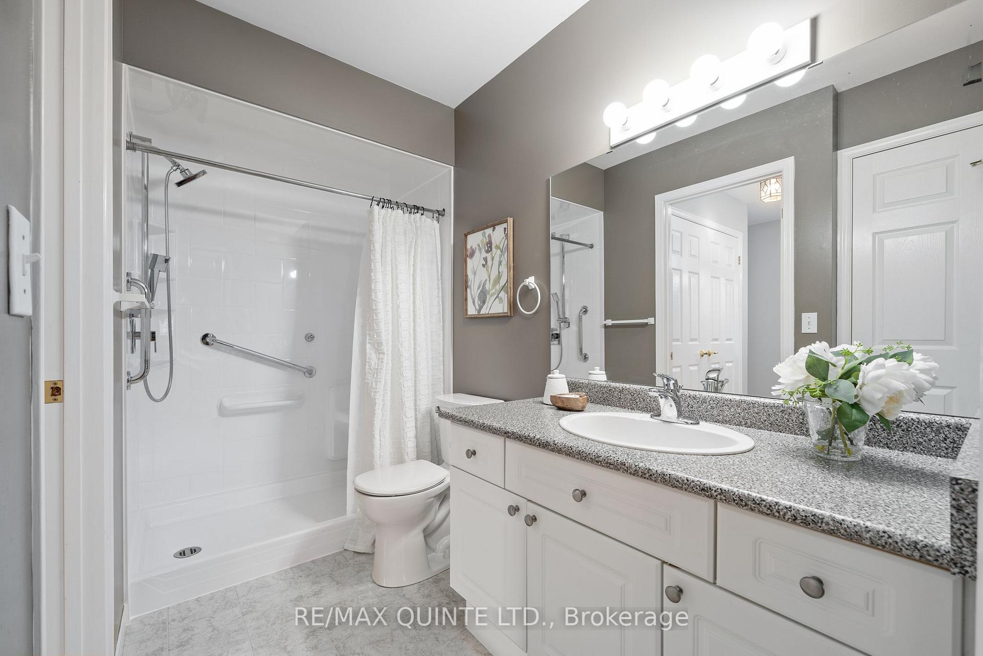 Photo 26 of 6 Pinegrove Court, Belleville, Belleville Ward — HOMEH