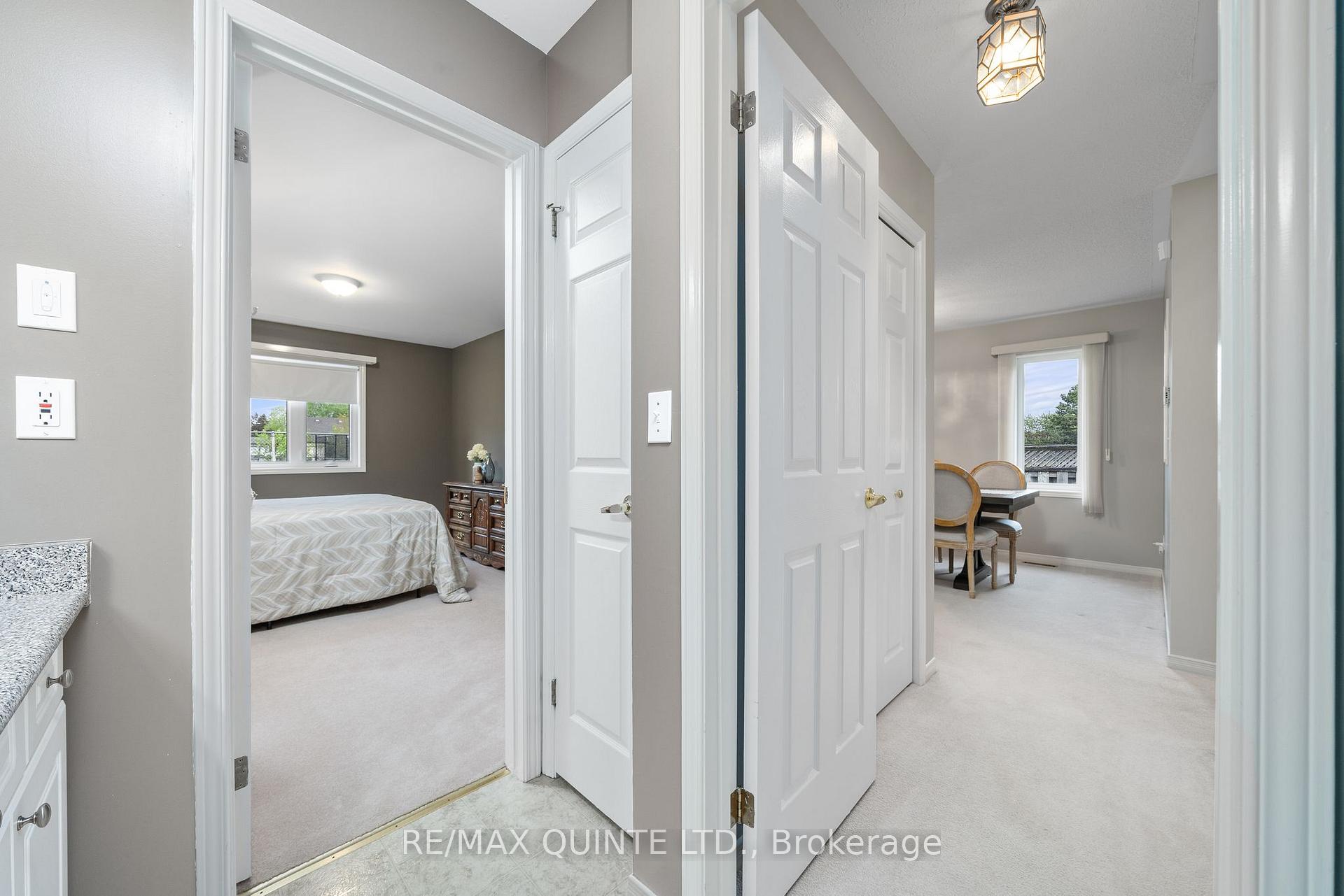 Photo 27 of 6 Pinegrove Court, Belleville, Belleville Ward — HOMEH
