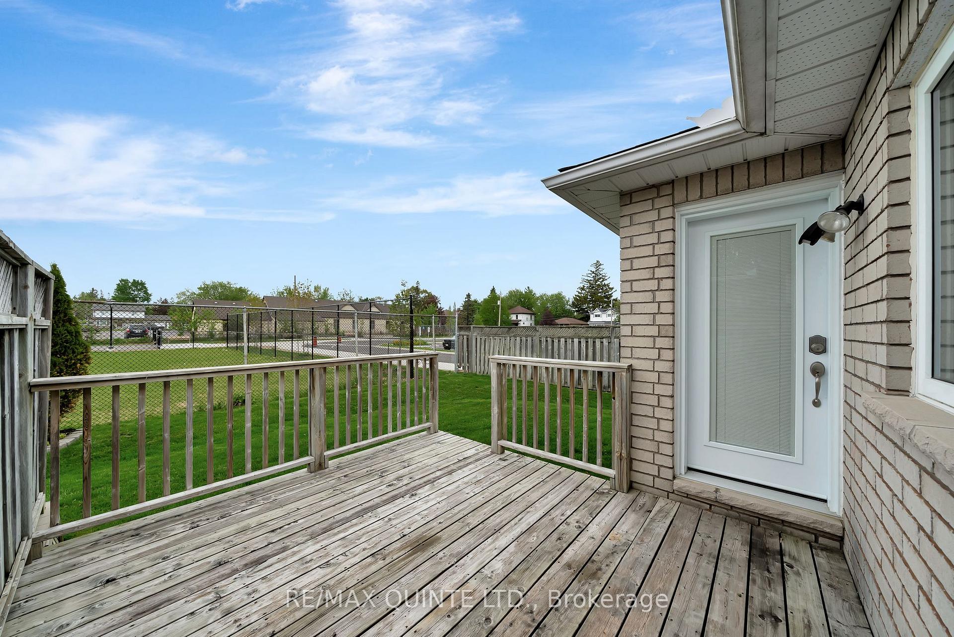 Photo 35 of 6 Pinegrove Court, Belleville, Belleville Ward — HOMEH