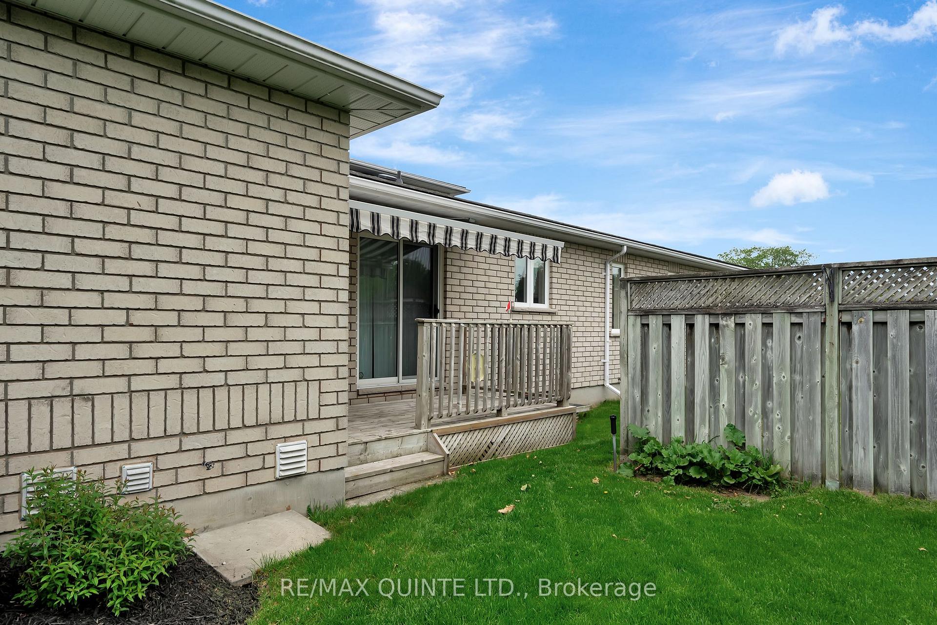 Photo 38 of 6 Pinegrove Court, Belleville, Belleville Ward — HOMEH