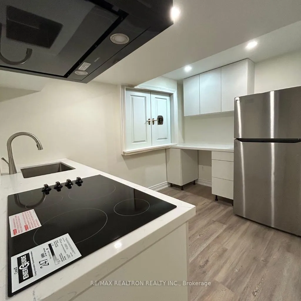 Photo 1 of Unit Lower, 39 Hoile Drive, Ajax, South East — HOMEH