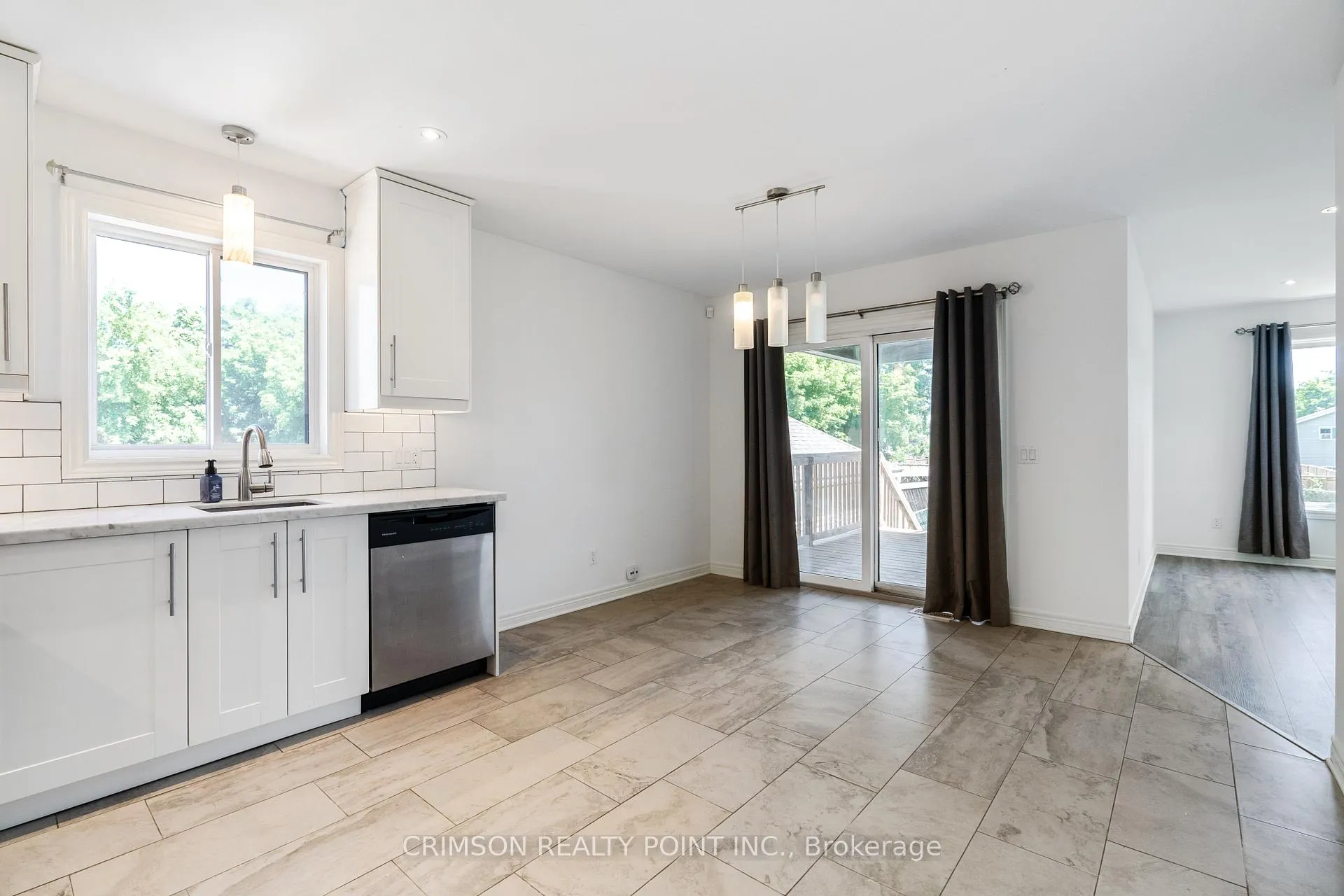 Photo 6 of 11 Edith Street, St. Catharines, Western Hill — HOMEH