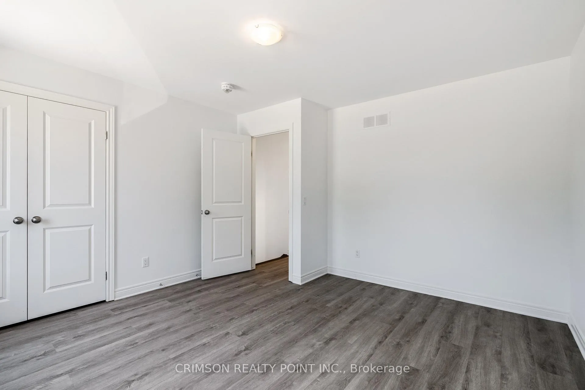 Photo 12 of 11 Edith Street, St. Catharines, Western Hill — HOMEH