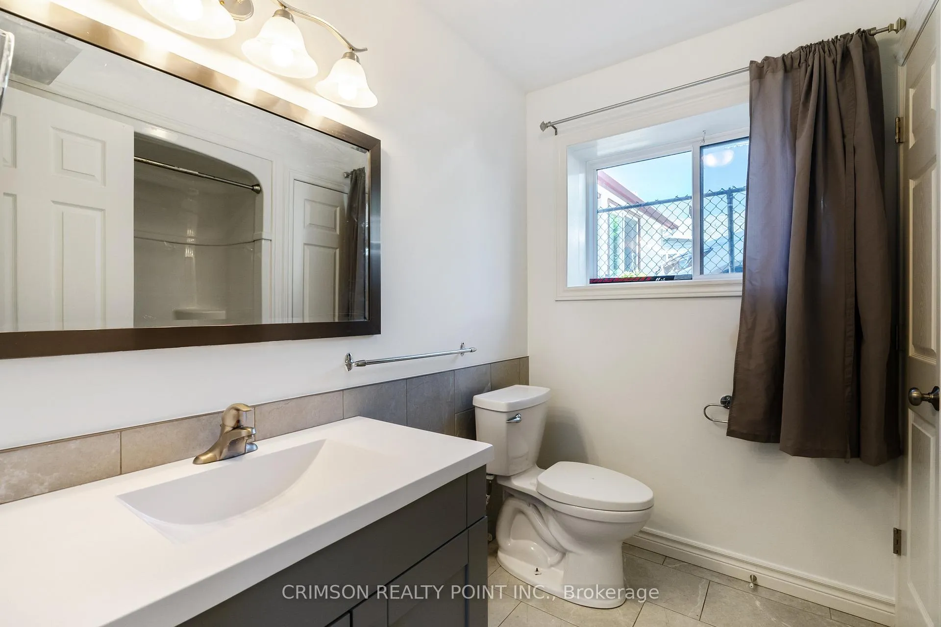 Photo 23 of 11 Edith Street, St. Catharines, Western Hill — HOMEH