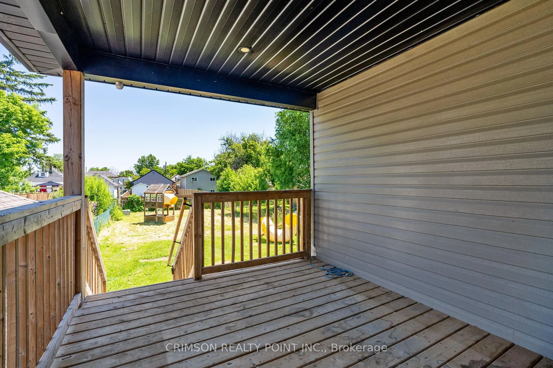 Photo 26 of 11 Edith Street, St. Catharines, Western Hill — HOMEH