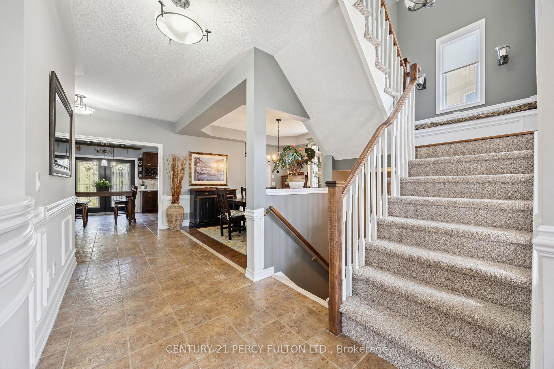 Photo 7 of 35 Jennings Drive, Clarington, Bowmanville — HOMEH