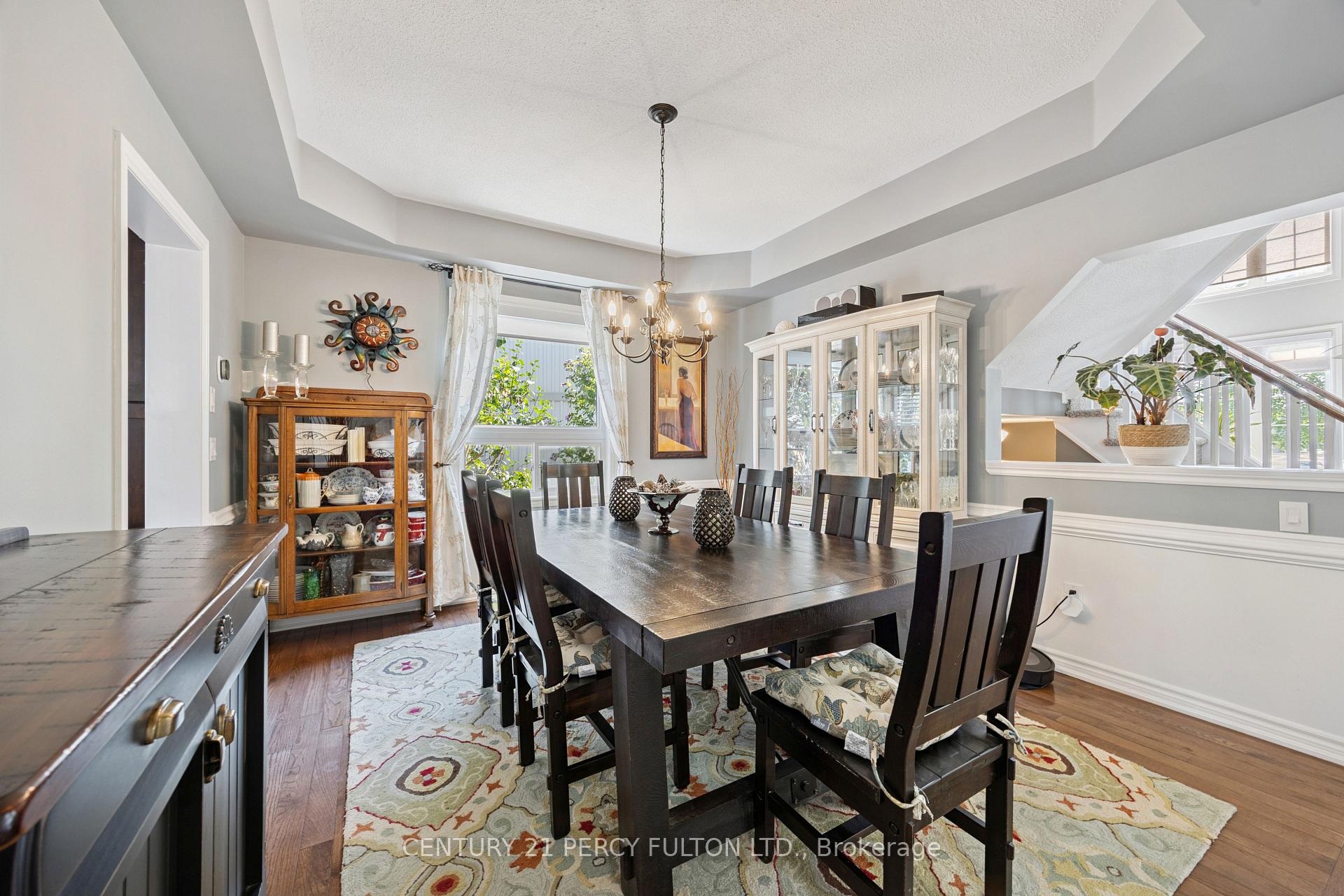 Photo 9 of 35 Jennings Drive, Clarington, Bowmanville — HOMEH