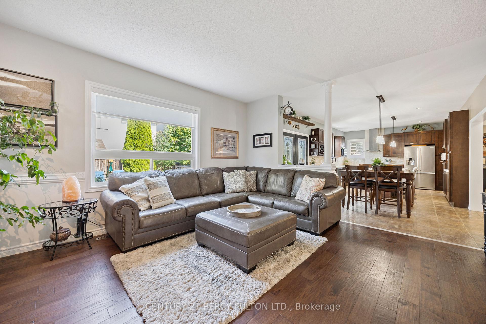 Photo 16 of 35 Jennings Drive, Clarington, Bowmanville — HOMEH