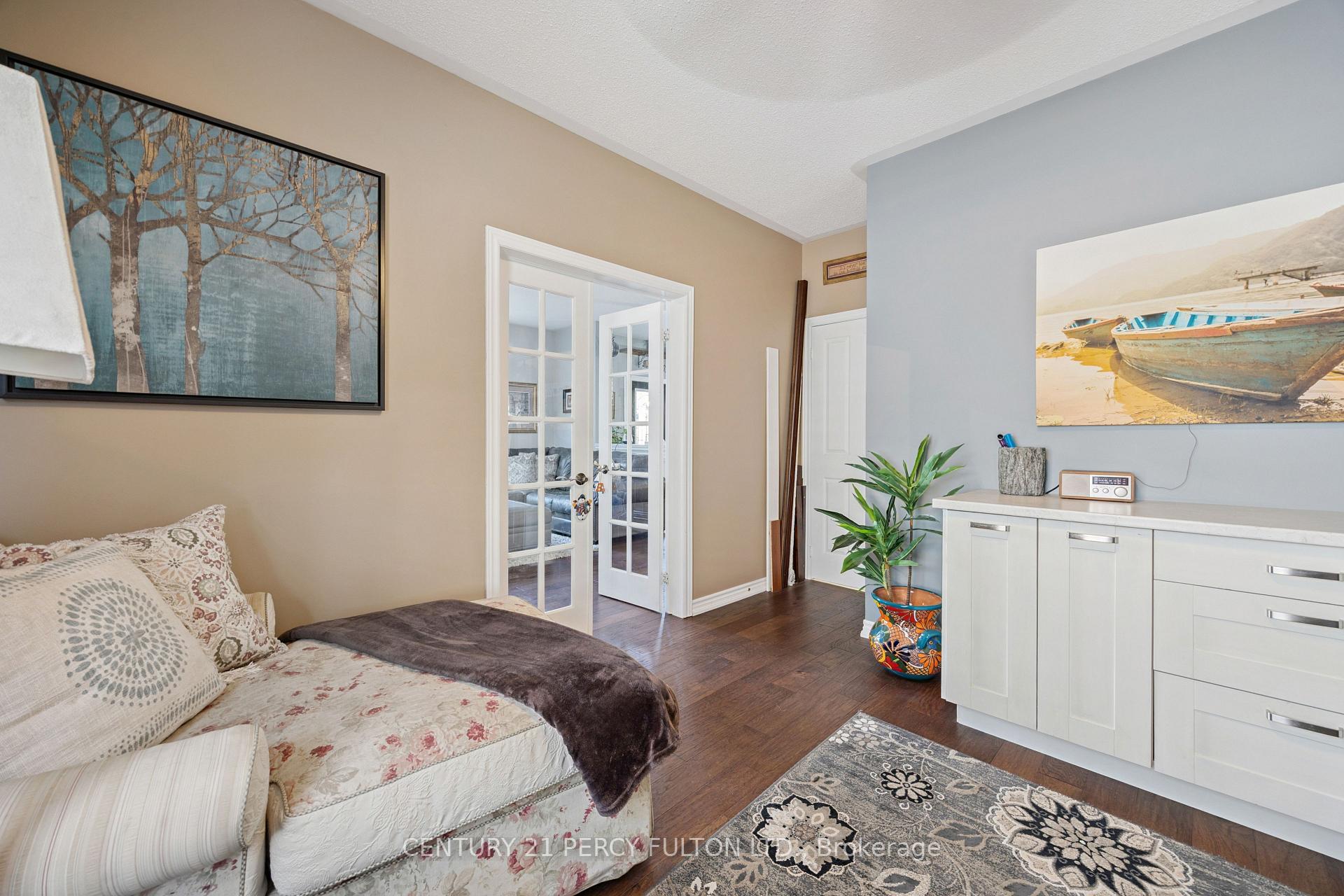 Photo 19 of 35 Jennings Drive, Clarington, Bowmanville — HOMEH