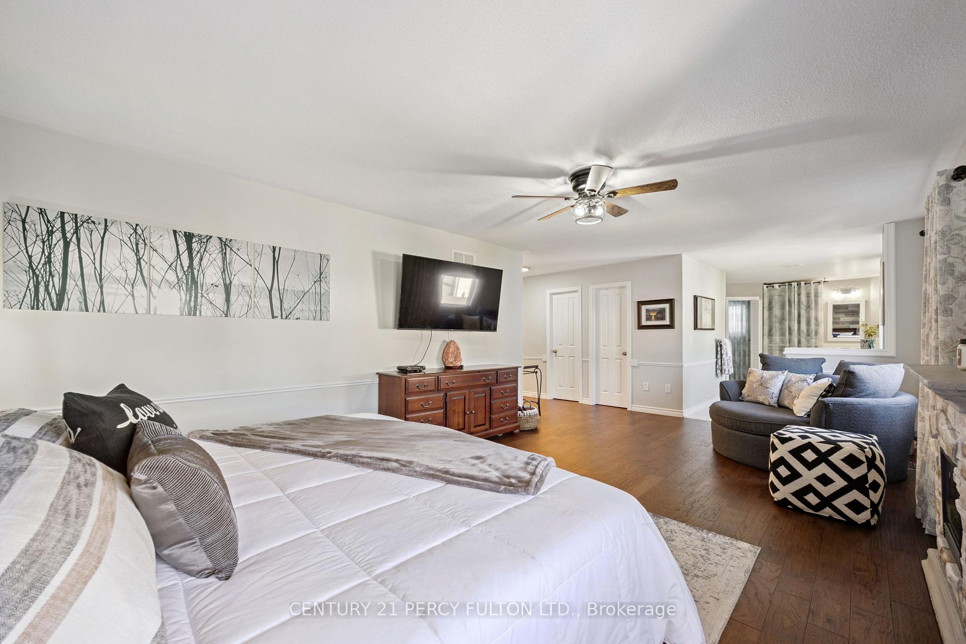 Photo 21 of 35 Jennings Drive, Clarington, Bowmanville — HOMEH