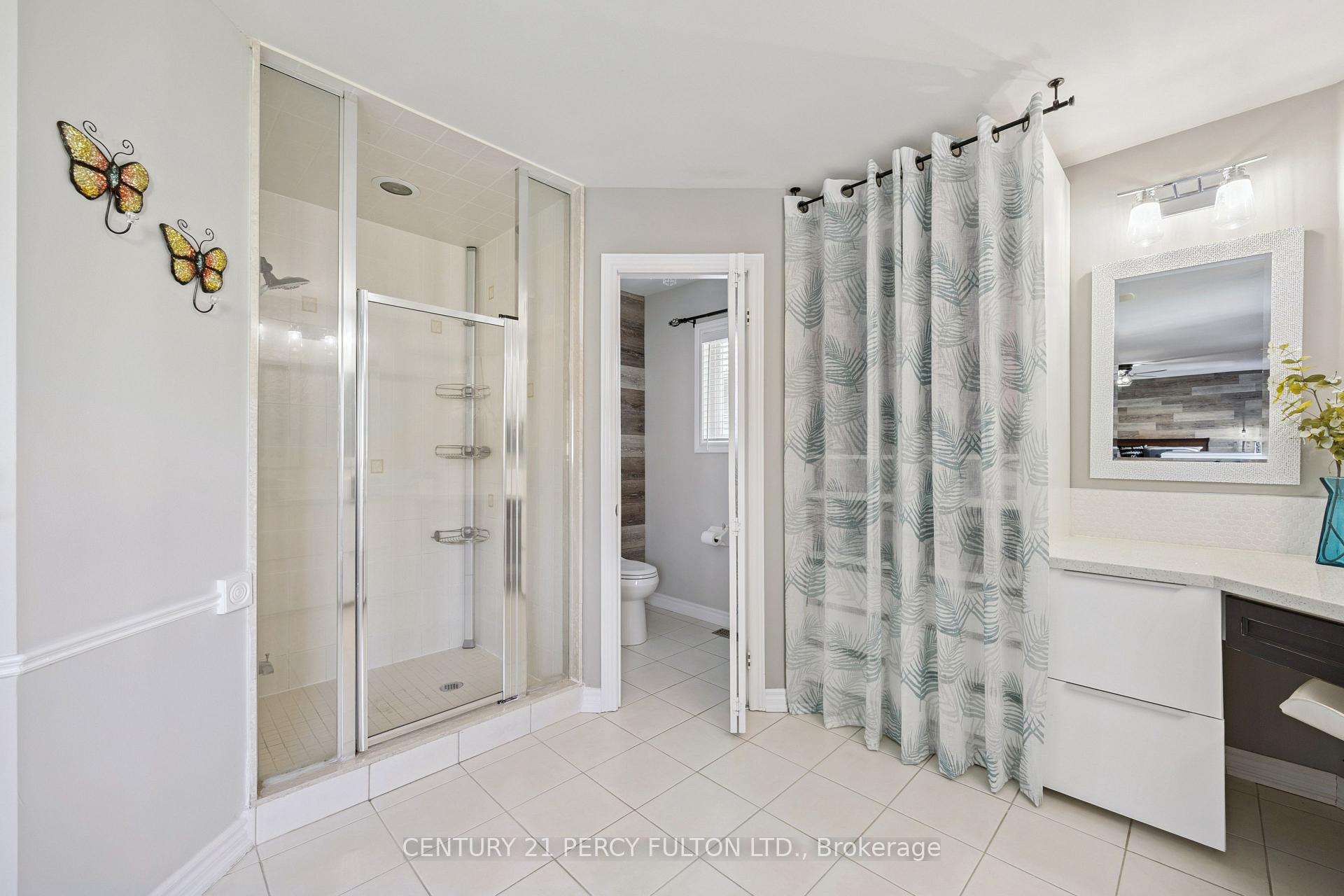 Photo 23 of 35 Jennings Drive, Clarington, Bowmanville — HOMEH