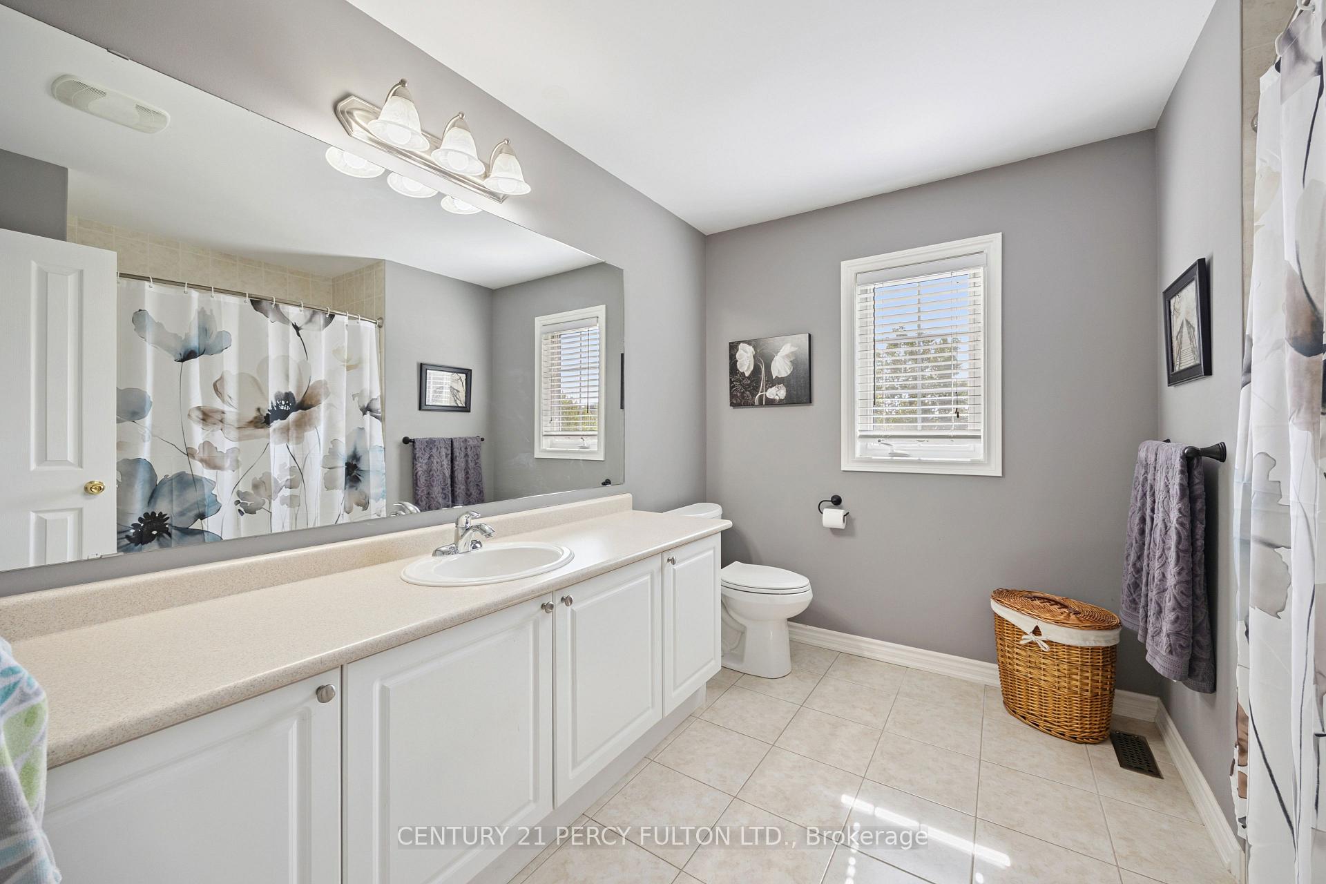 Photo 28 of 35 Jennings Drive, Clarington, Bowmanville — HOMEH