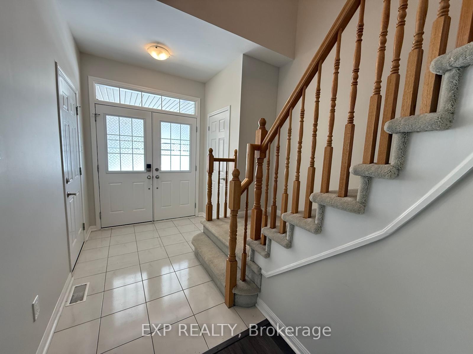 Photo 4 of 510 Bretby Crescent, Ottawa, Barrhaven - Cedargrove/Fraserdale — HOMEH