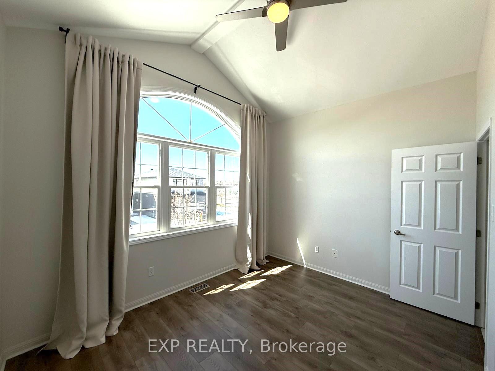 Photo 32 of 510 Bretby Crescent, Ottawa, Barrhaven - Cedargrove/Fraserdale — HOMEH