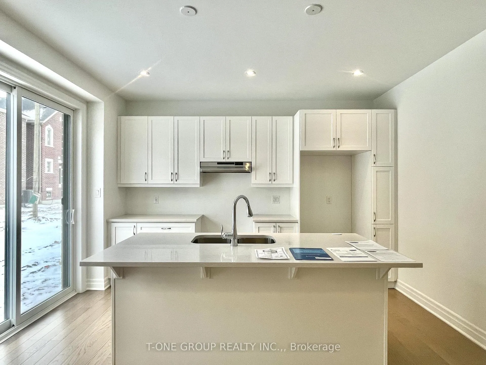 Photo 10 of 7 Greenridge Crescent, Markham, Victoria Square — HOMEH