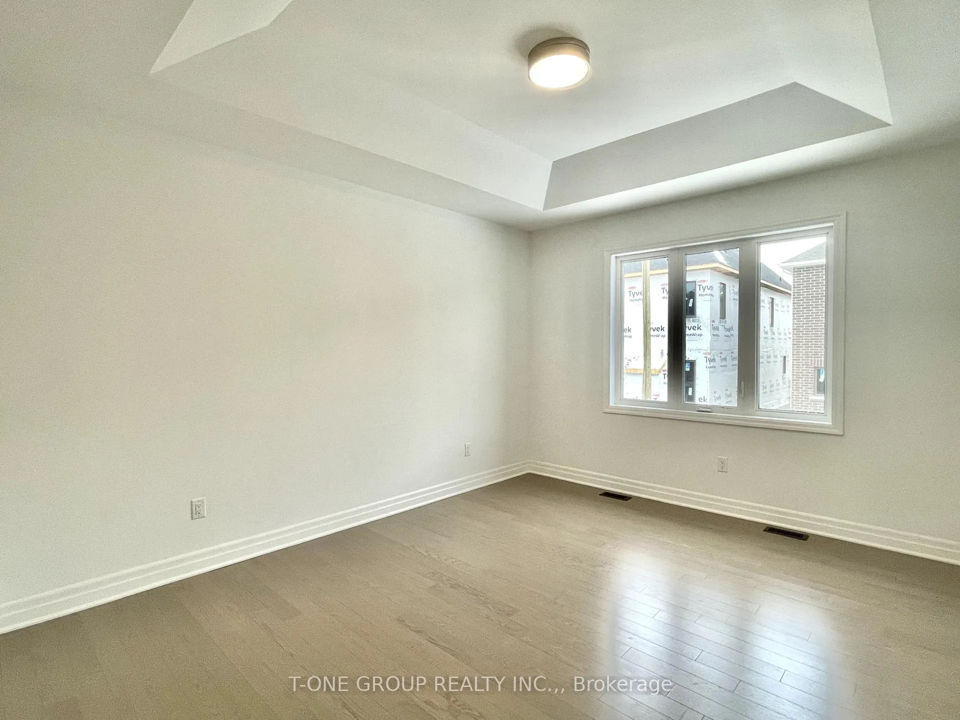 Photo 16 of 7 Greenridge Crescent, Markham, Victoria Square — HOMEH