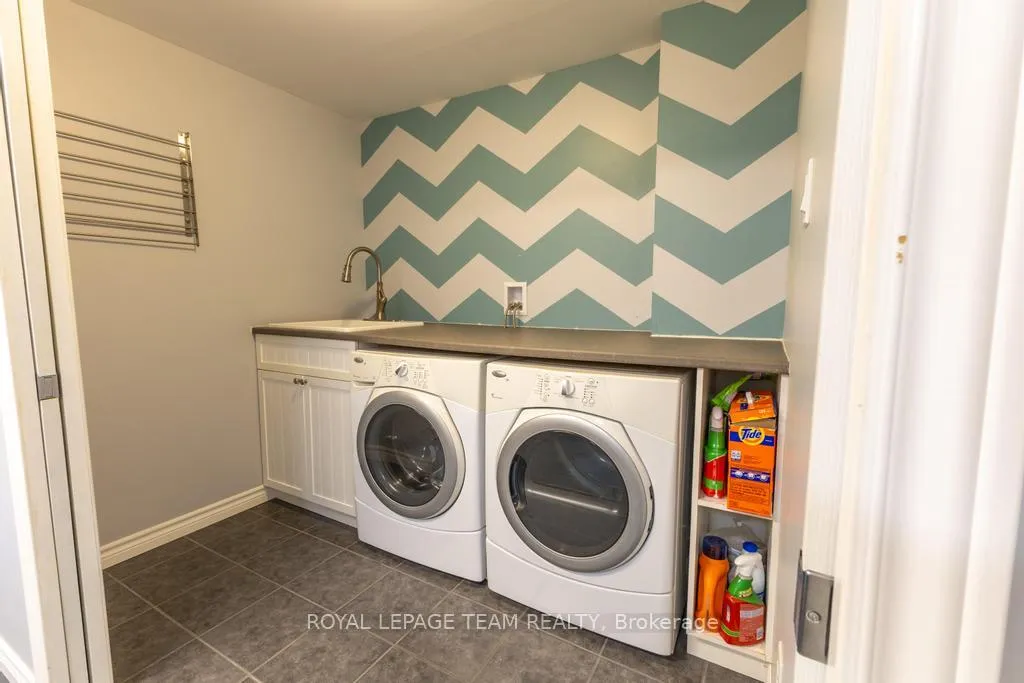 Photo 29 of 29 Carter Crescent, Arnprior — HOMEH