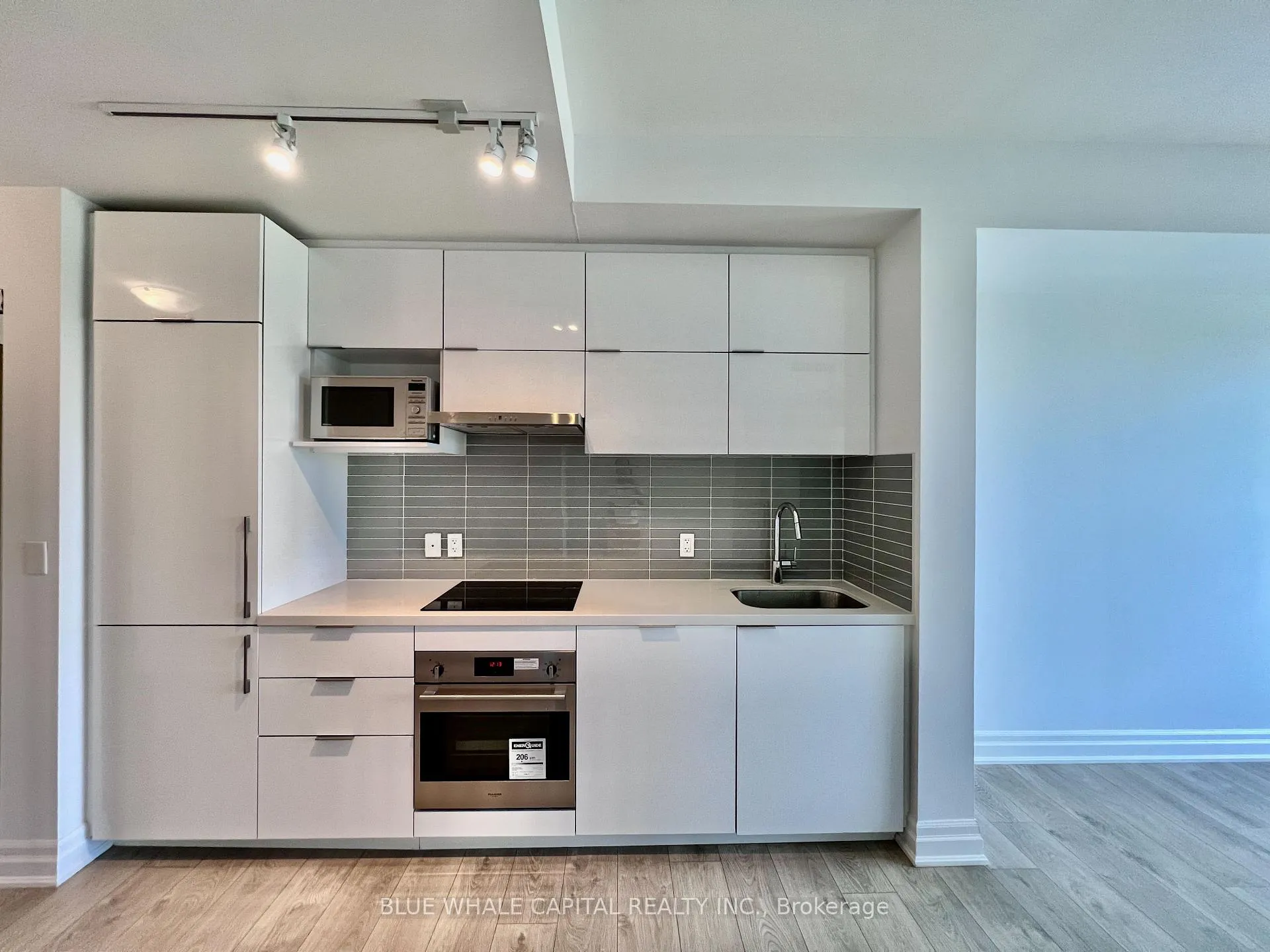Photo 2 of Unit 311, 18 Rouge Valley Drive W, Markham, Unionville — HOMEH