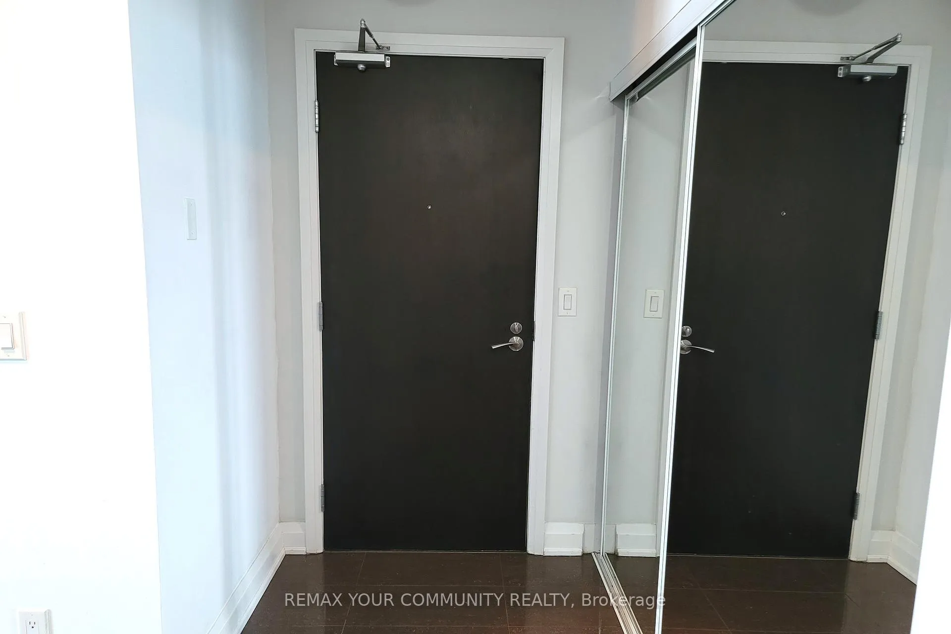 Photo 6 of Unit 1101, 30 North Park Road, Vaughan, Beverley Glen — HOMEH