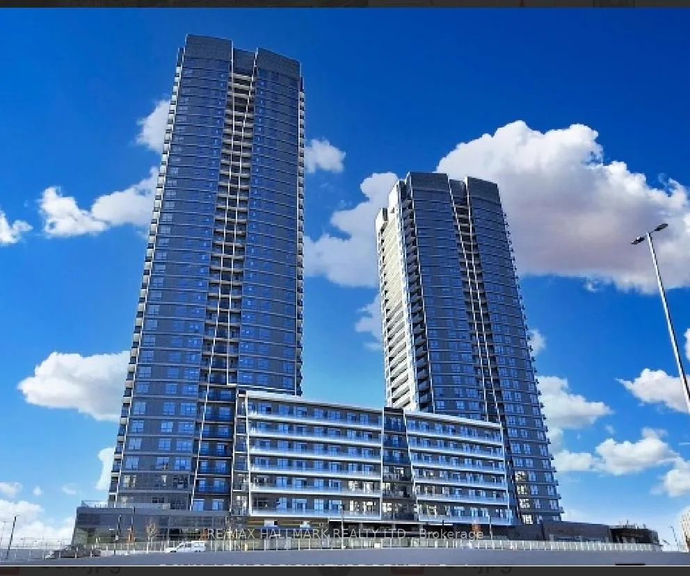 Front of Unit 2909, 30 Upper Mall Way