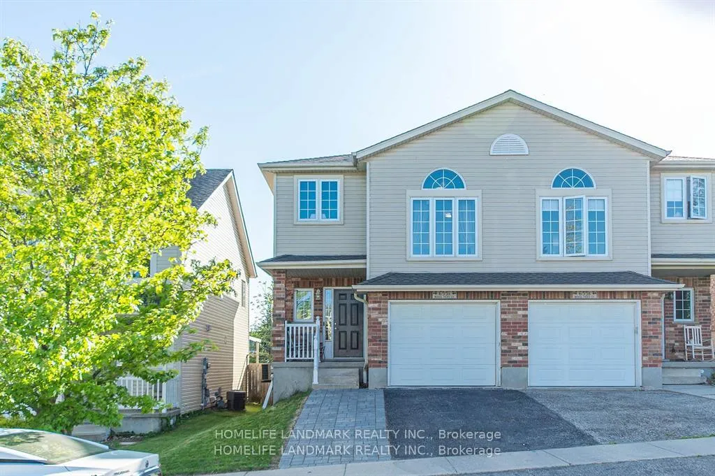 Front of 655A Royal Fern Street