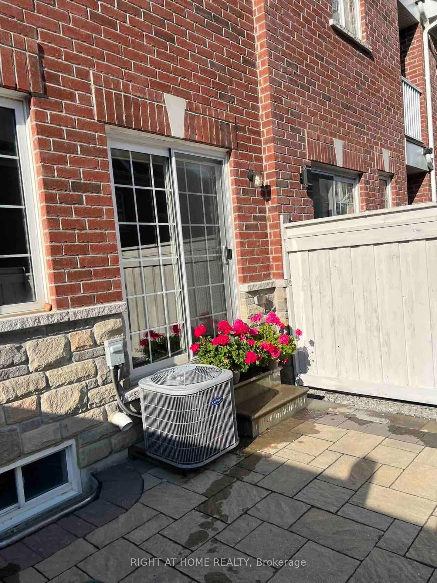 Photo 21 of 39 Eastern Skies Way, Markham, Wismer — HOMEH