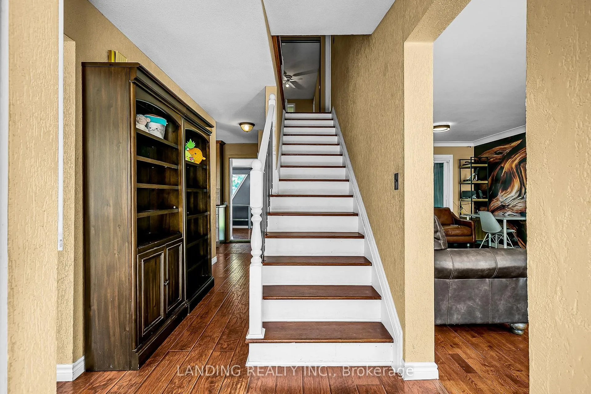 Photo 4 of 770 Lynn Street, Windsor — HOMEH