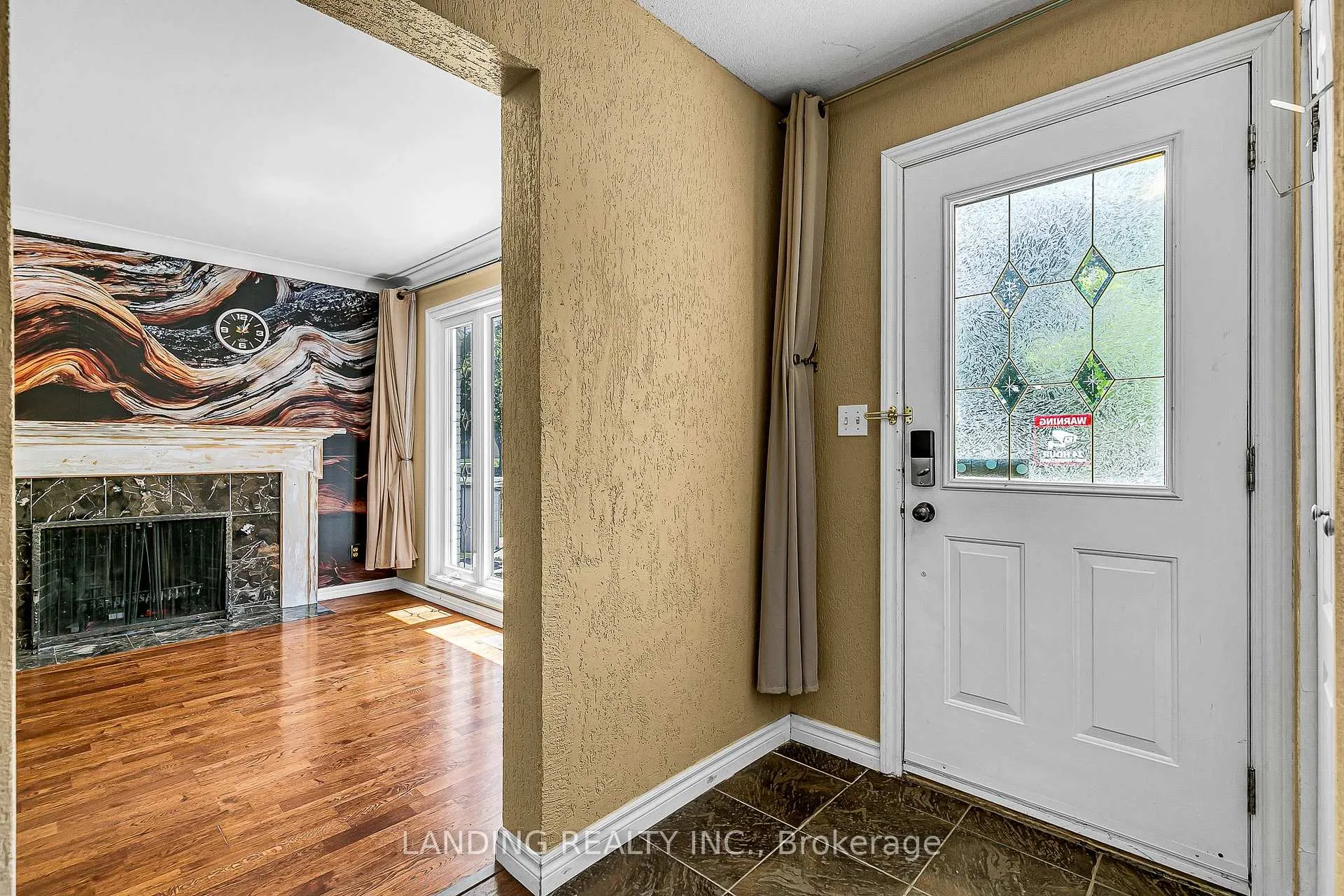 Photo 5 of 770 Lynn Street, Windsor — HOMEH