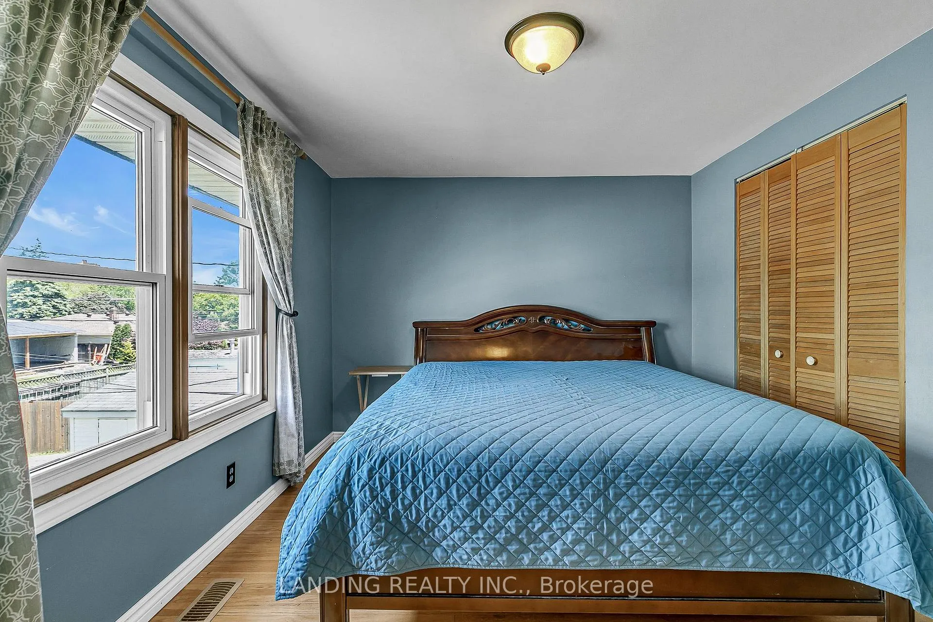 Photo 17 of 770 Lynn Street, Windsor — HOMEH