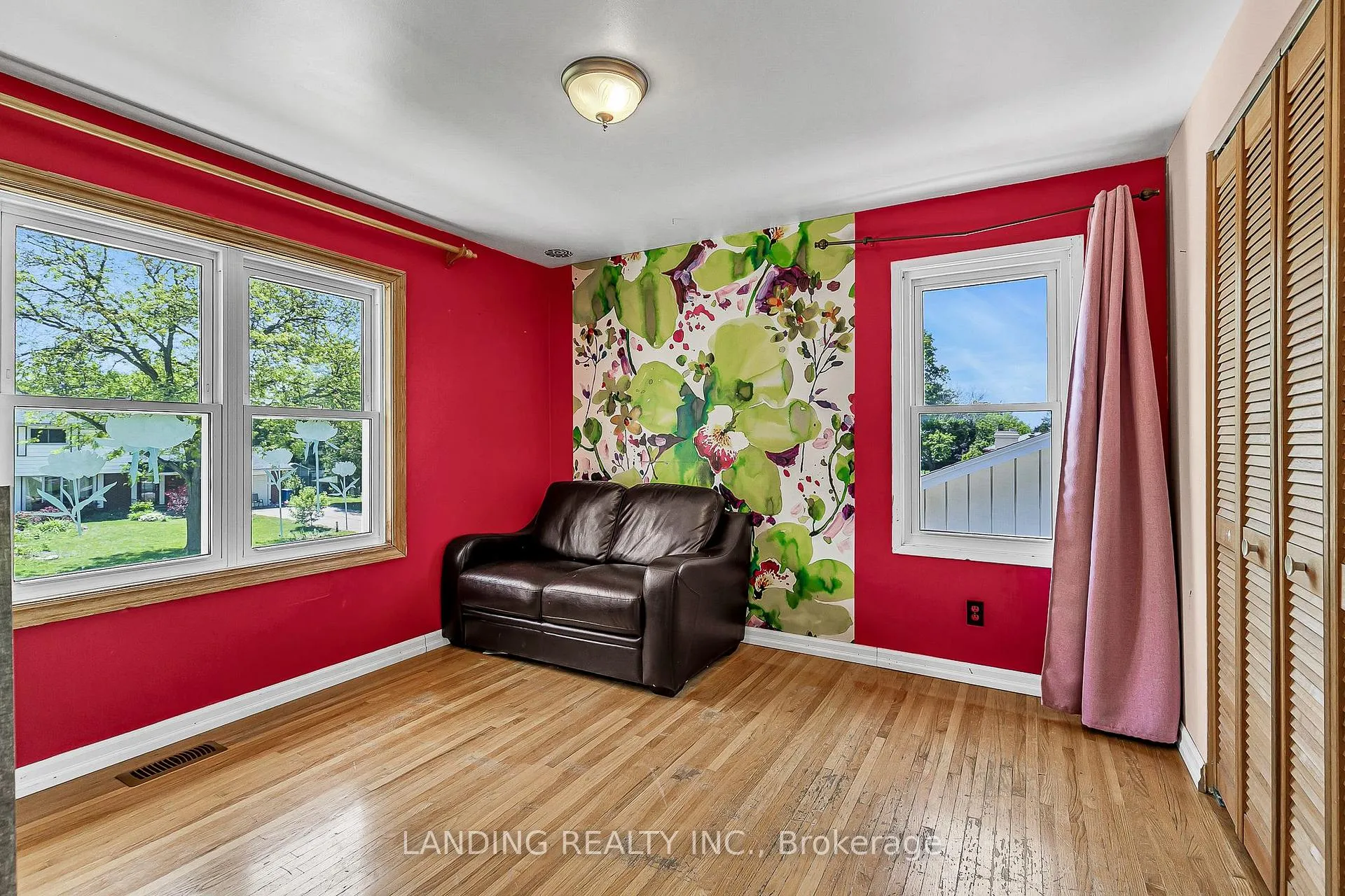 Photo 18 of 770 Lynn Street, Windsor — HOMEH