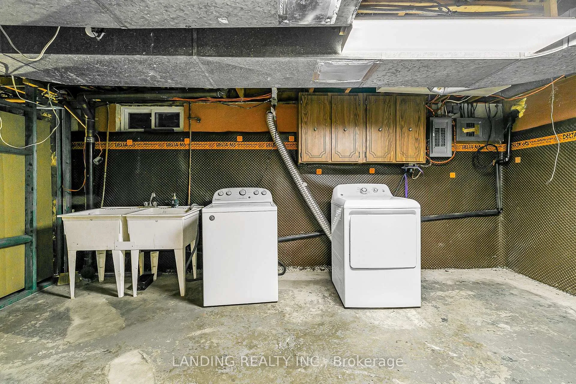 Photo 24 of 770 Lynn Street, Windsor — HOMEH
