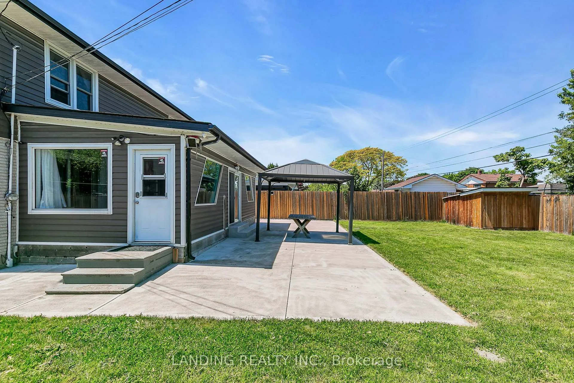 Photo 30 of 770 Lynn Street, Windsor — HOMEH