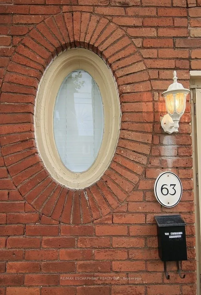Photo 2 of 63 New Street, Hamilton, Strathcona — HOMEH
