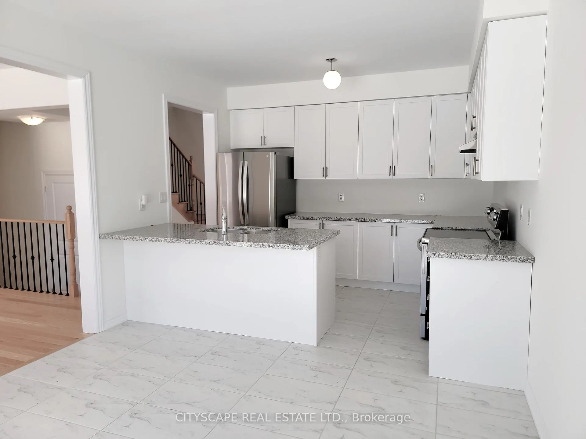 Photo 8 of 150 Rosanne Circle, Wasaga Beach — HOMEH