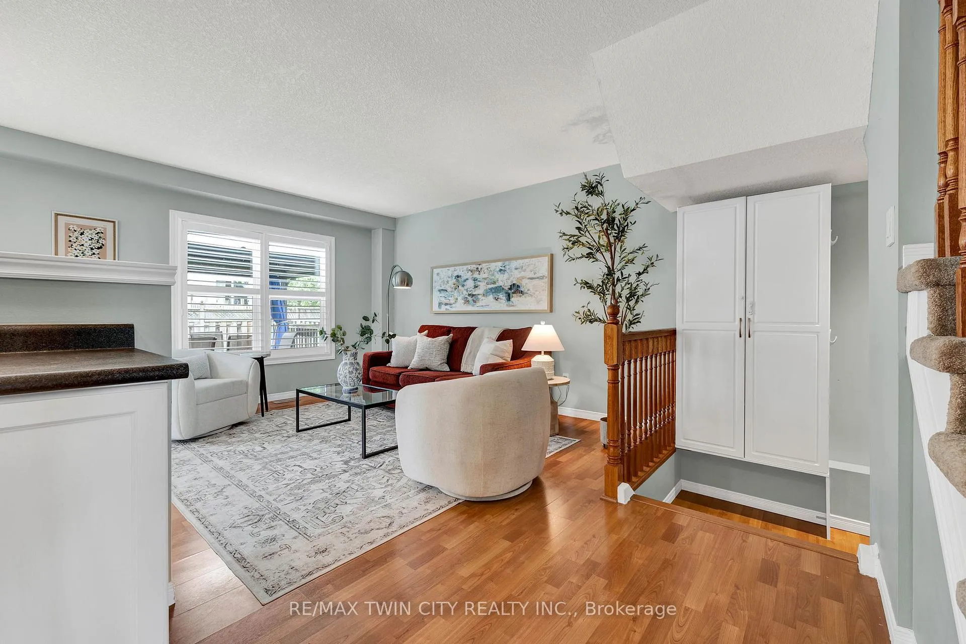 Photo 6 of 162 Everglade Crescent, Kitchener — HOMEH