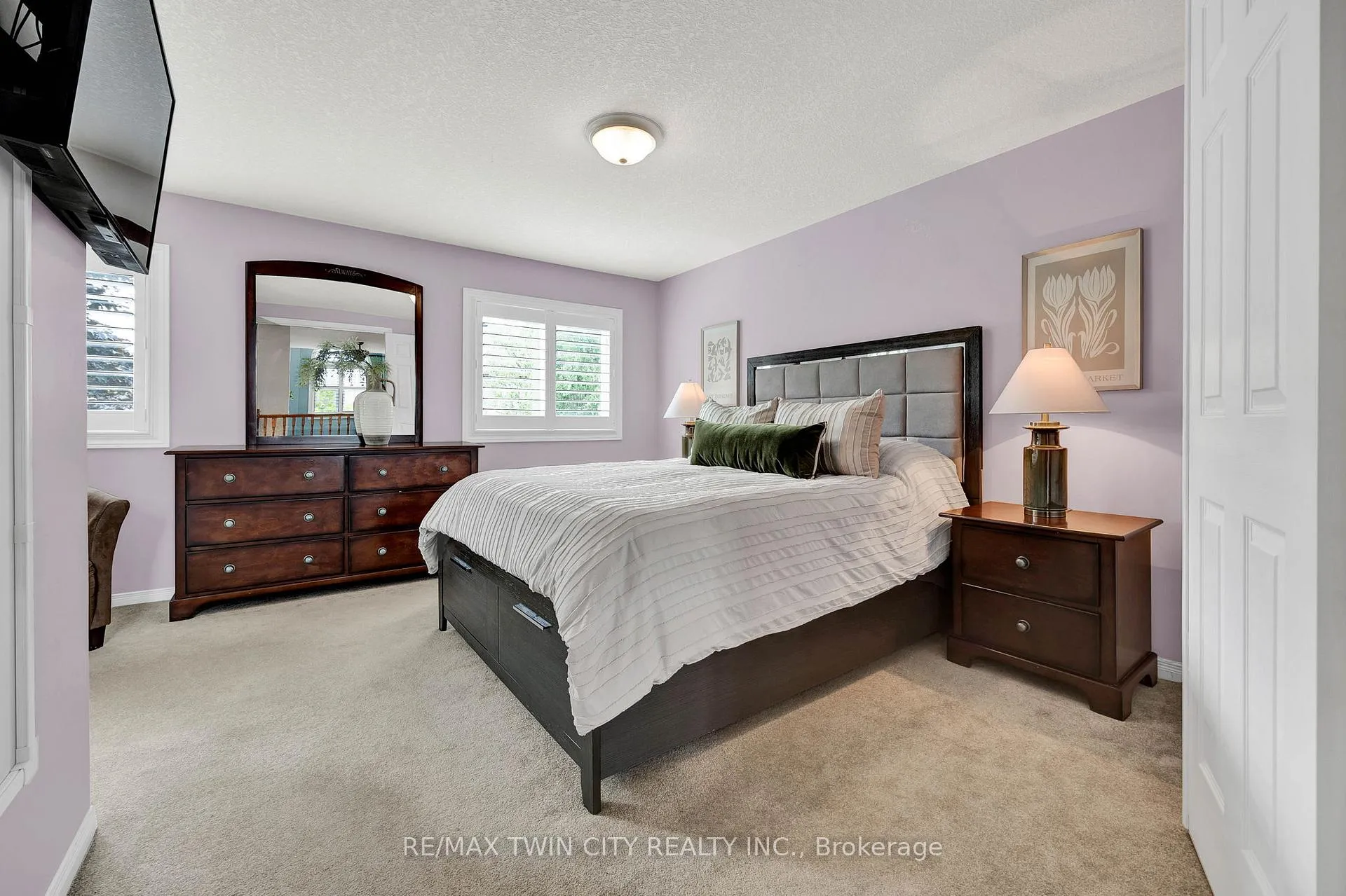 Photo 14 of 162 Everglade Crescent, Kitchener — HOMEH