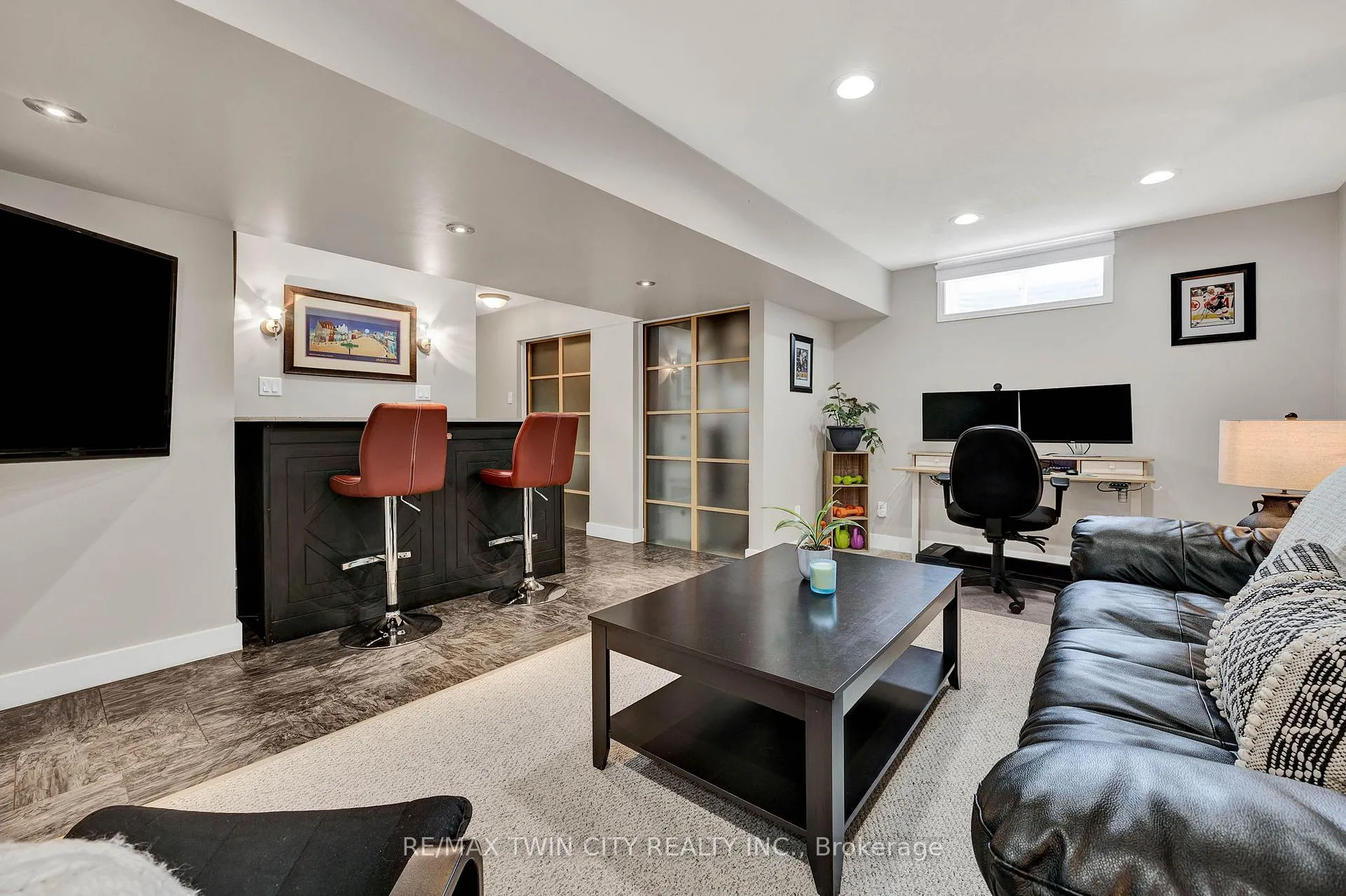 Photo 20 of 162 Everglade Crescent, Kitchener — HOMEH