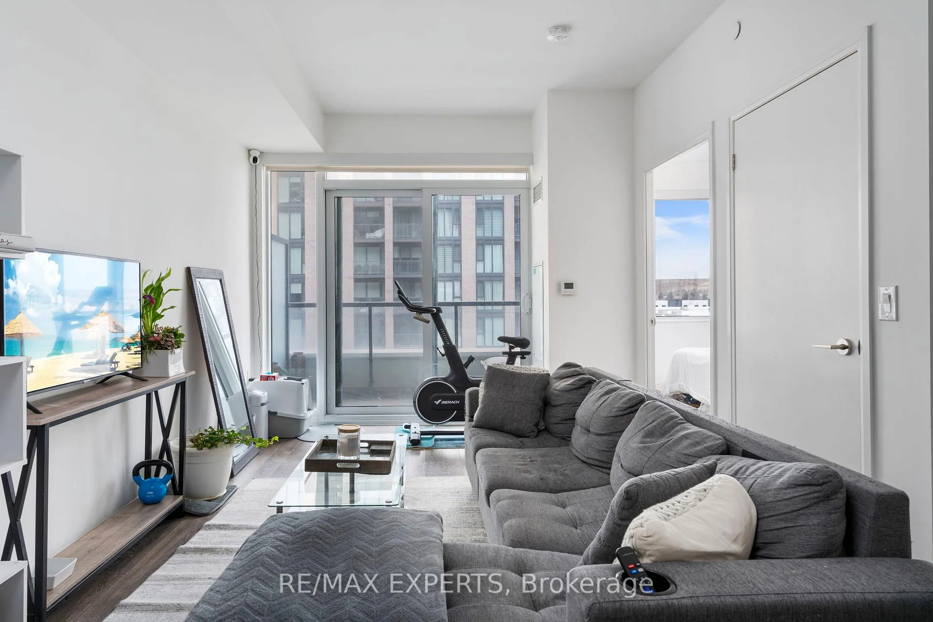 Photo 16 of Unit 503, 99 Eagle Rock Way, Vaughan, Rural Vaughan — HOMEH