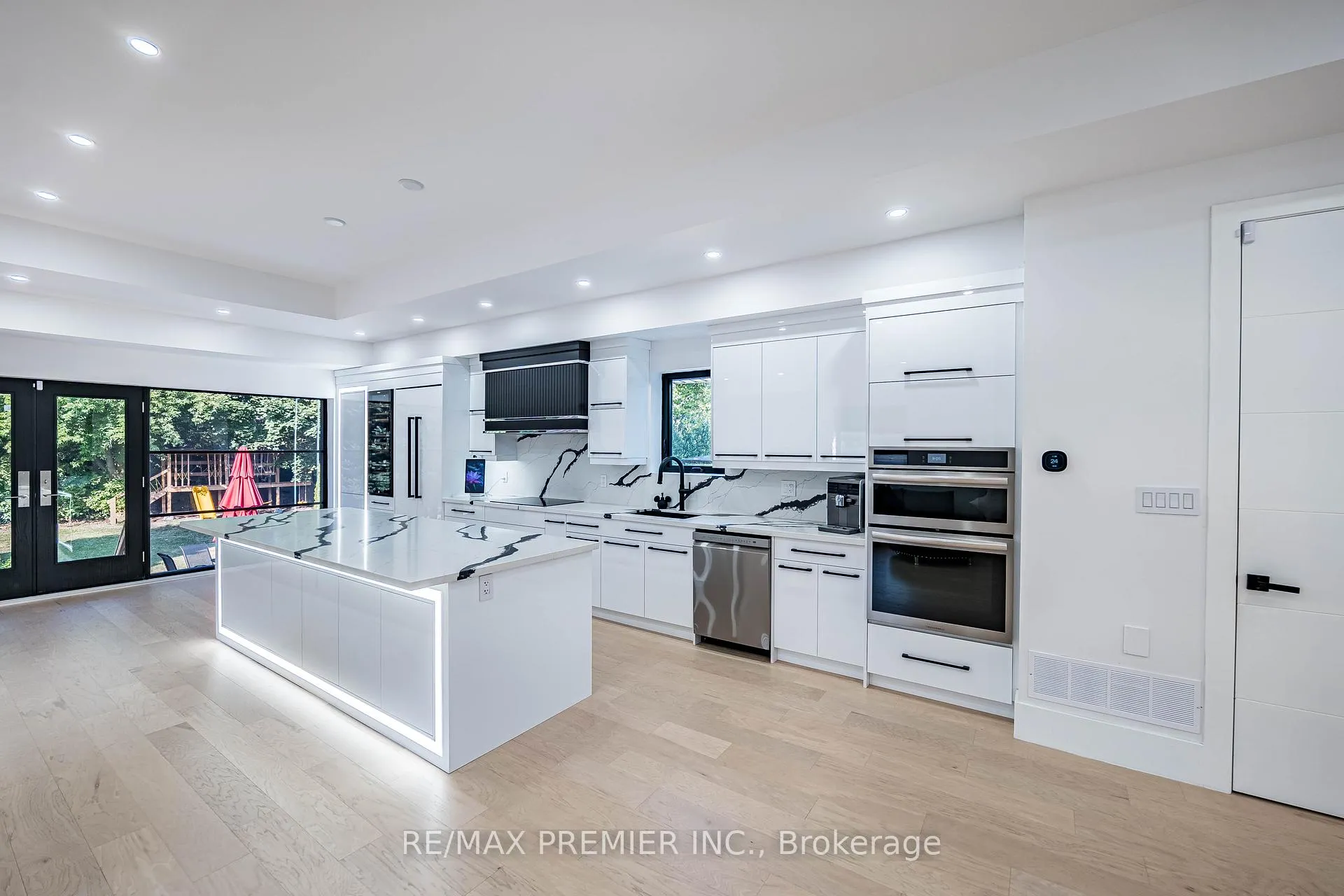 Photo 20 of 24 Gosling Road, Vaughan, Maple — HOMEH