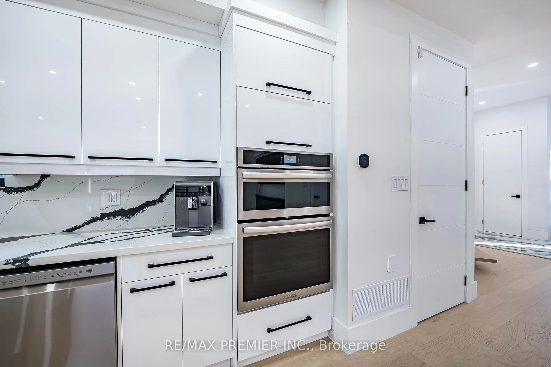 Photo 26 of 24 Gosling Road, Vaughan, Maple — HOMEH