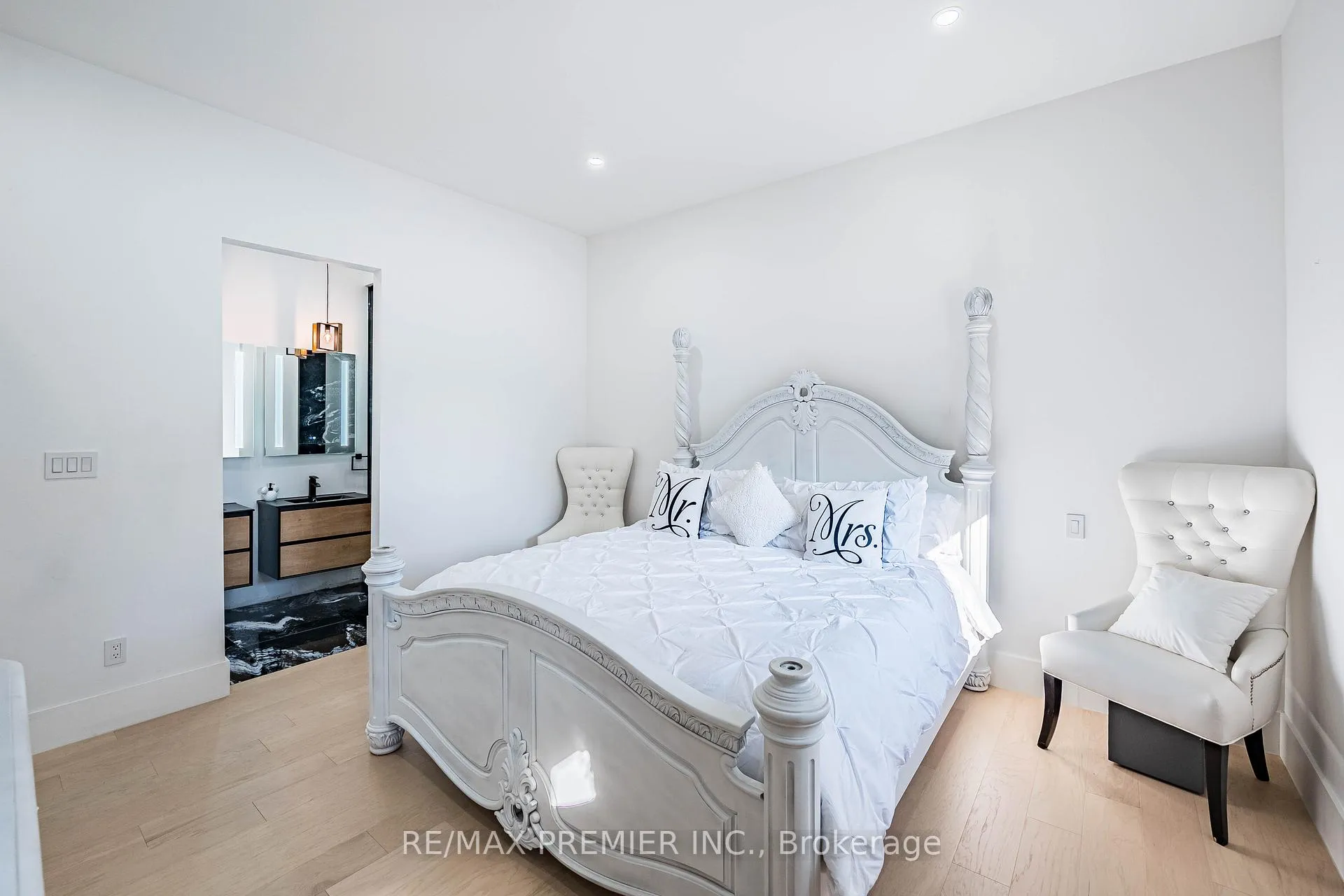 Photo 41 of 24 Gosling Road, Vaughan, Maple — HOMEH