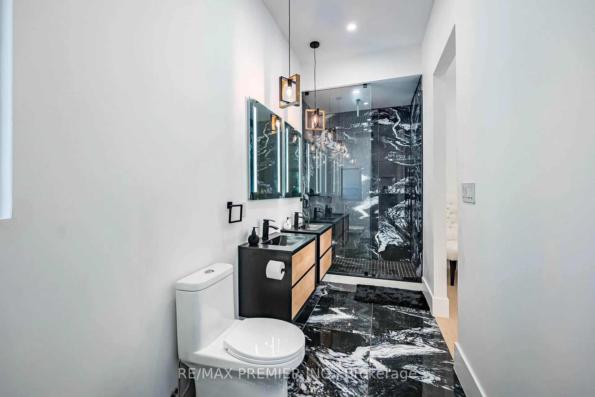 Photo 45 of 24 Gosling Road, Vaughan, Maple — HOMEH